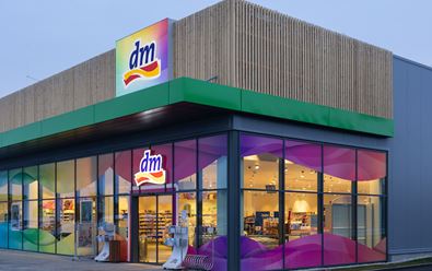 Dm startuje novou etapu modernizaci svých prodejen