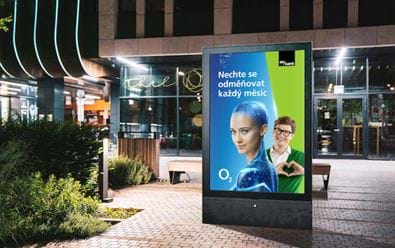 Air Bank a O2 představují společnou vánoční kampaň