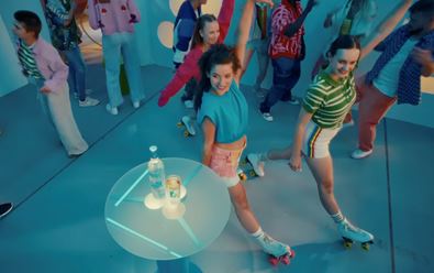 Hanácká vodka oslavuje kampaní barevný život