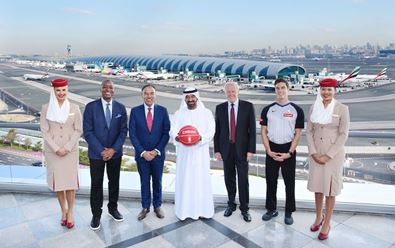 Emirates se stává globálním leteckým partnerem NBA