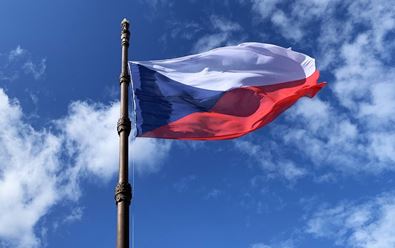 ČT a ČRo začínají vysílat spoty politických stran před volbami