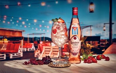 Legendario podpoří kampaní růžový rumový likér Ronssé
