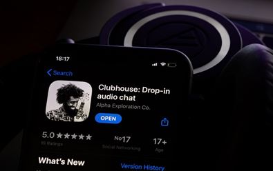 Hodnota Clubhouse roste podobně rychle jako počet uživatelů
