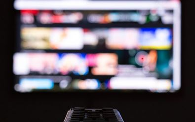 Placené VOD pod tlakem: ceny rostou, generace Z sleduje video na sítích