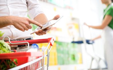 Češi se učí nakupovat s AI,  v retailu ji využívá téměř třetina