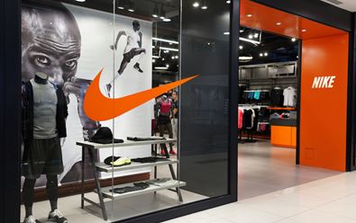 Z módních značek si za pandemie nejlépe vedla Nike