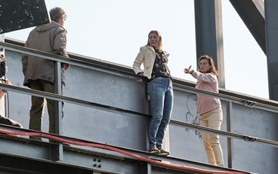 Polabí vede před Inspektorkou Renoirovou, Bratři a sestry u mladších