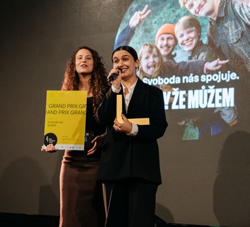 Zlatý středník: Projektem roku je Svoboda nás spojuje