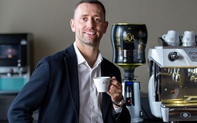 L'Or: Káva a emoce k sobě patří, v plánu jsou i partnerské kavárny