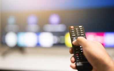Stanice ČT zůstaly v roce 2023 nejsilnější, rostly ale komerční TV