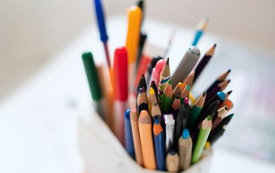 Ze školních potřeb Pilot investuje do reklamy stabilně nejvíce