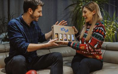 Pivovar Proud spouští víceznačnou vánoční kampaň