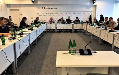 ČT začala po radních vymáhat škodu za odvolání Dozorčí komise