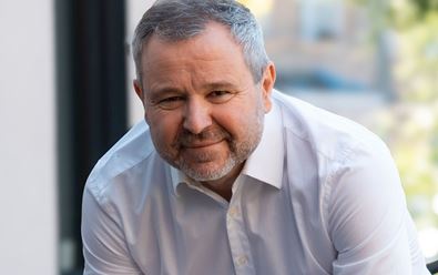 Rebranding Investony: Jak odbourat strach Čechů z investování