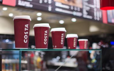 Costa Coffee začíná v Praze nabízet rozvoz kávy