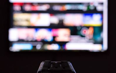 Britové rozdali tvrdé tresty za televizní pirátství