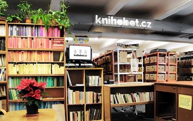 Knihobot rostl o 140 %, chystá se do Rakouska