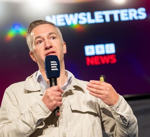 Média mají AI využít, ne jí podléhat, říkají BBC, ČRo či Radio France