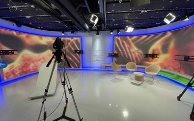 Televize A11 startuje, po zprávách nabídne talkshow či Narcos