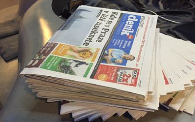 VLM slučuje titulní strany desítek regionálních novin Deník