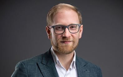 Konektor zakládá oddělení pro mediální nákup, vede ho Holík