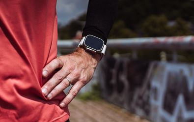 iStyle nechal běžce Vltava Runu testovat Apple Watch Ultra