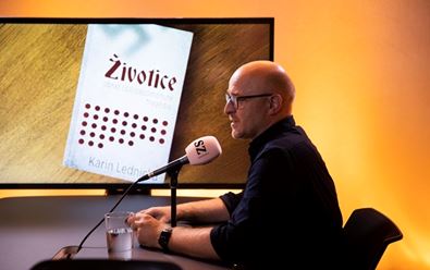 Seznam Zprávy spouští podcast Jiřího Kubíka s názvem Ve stínu