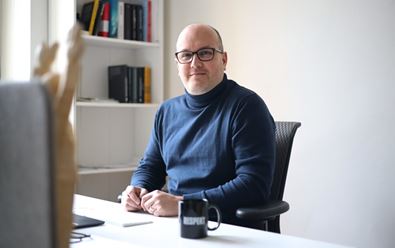 Respekt je v prvním roce po osamostatnění ziskový