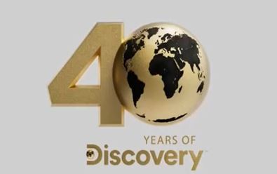 Discovery Channel si připomíná 40. výročí zlatým logem