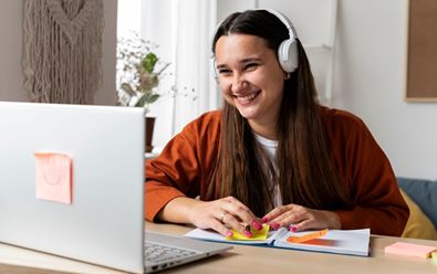 Online kurzy převažují u české populace nad kurzy offline