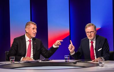 Za pět minut dvanáct vyhrál souboj o diváka nedělních debat