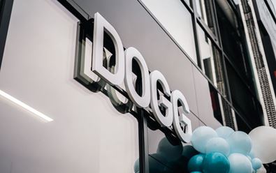 Dogg otevírá druhou pobočku v Říčanech, plánuje další