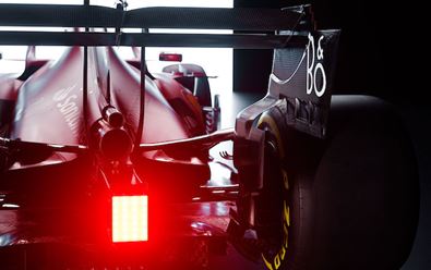 Bang & Olufsen obnovuje partnerství se Scuderia Ferrari