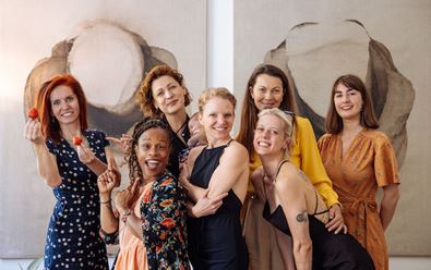 Designérka Marešová bojuje kampaní s menstruační chudobou