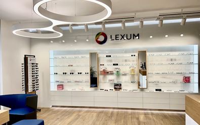 Oční kliniky a optiky Lexum expandují v Česku i na Slovensku