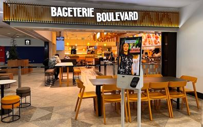 Bageterie Boulevard uvede na letišti donášku až na gate