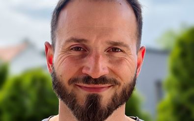 Do externí komunikace Vodafonu přichází Papadopoulos