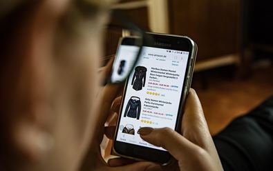 Trh digitální reklamy táhnou e-commerce a sociální platformy