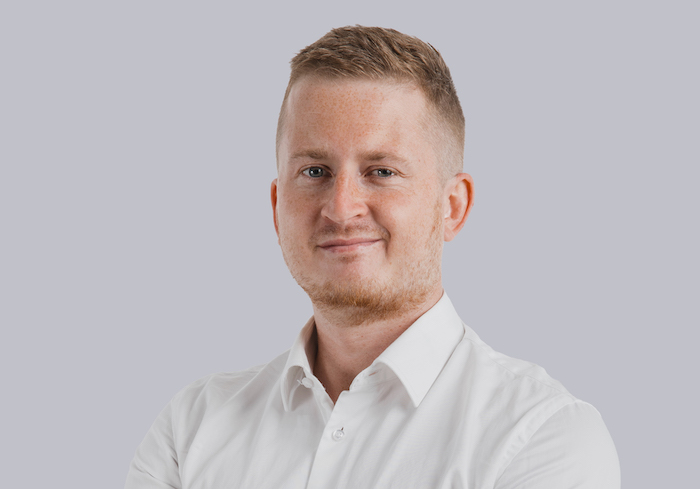 PR a komunikaci PwC nově vede Tomáš Weiss