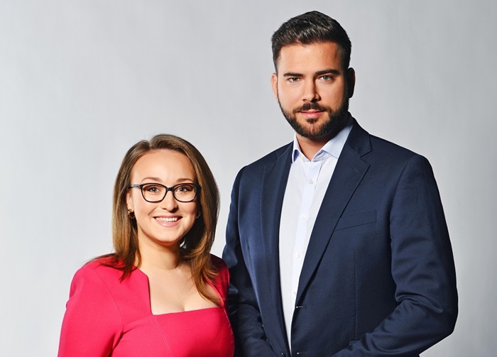 Nový den na CNN Prima News moderují Dračková a Šlégl