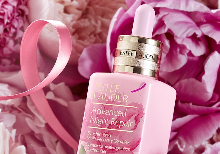 Limited Edition Pink Ribbon Advanced Night Repair Serum na podporu boje proti rakovině prsu, zdroj: Estée Lauder