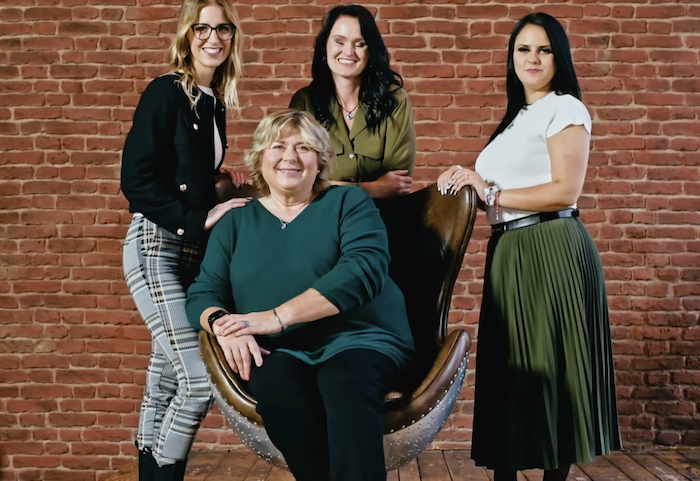 Sdružení dopravních podniků pokračuje v kampani Holky jedou!