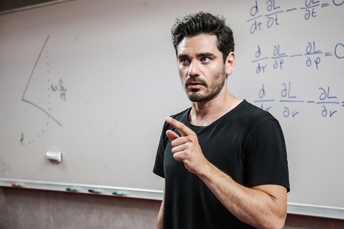 Repríza Einsteina půjde dvakrát týdně, nahradí seriál Kamarádi