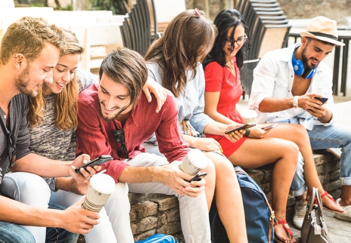 ISIC: Jen 40 % studentů považuje česká média za důvěryhodná