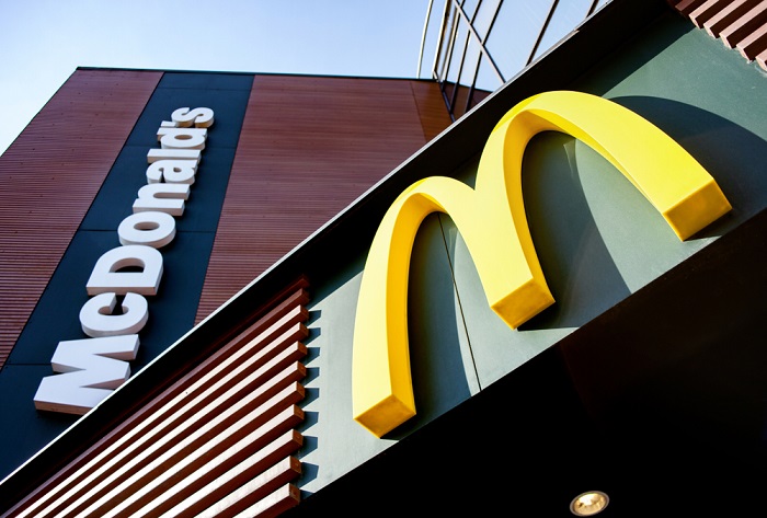 Z fast foodů loni nejvíce inzeroval McDonald’s