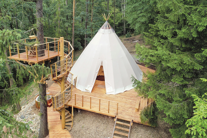 Komunikaci Amazing Places zastřeší Outbreak