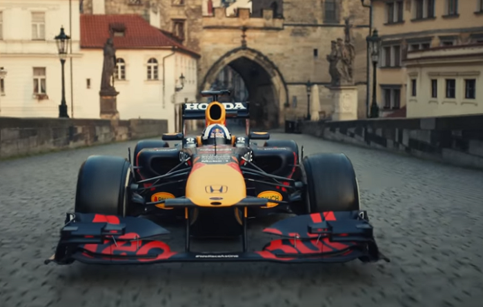 Z energy drinků letos nejvíce inzeroval Red Bull