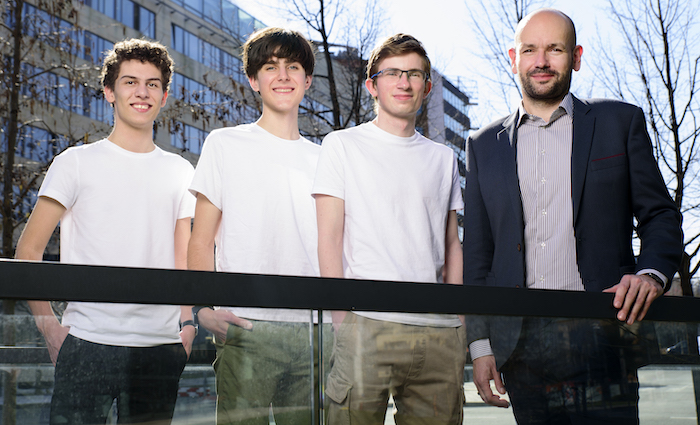 Nový program Verifee má poznat dezinformace na webech