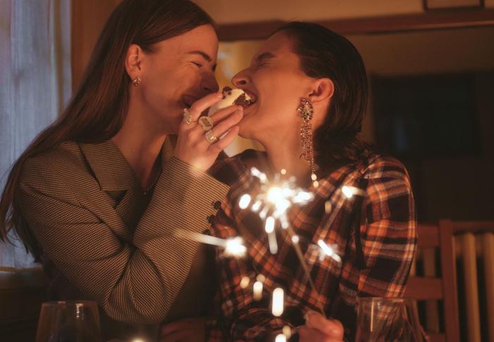 Zalando vyzývá ve vánoční kampani k šíření radosti