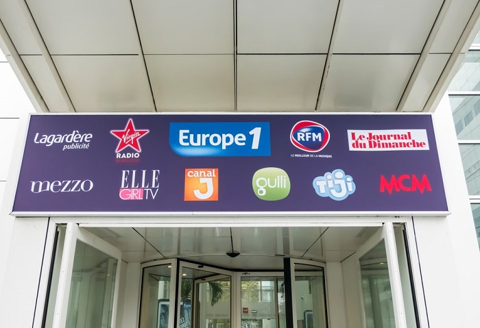 Konglomerát Vivendi podá nabídku na převzetí Lagardere